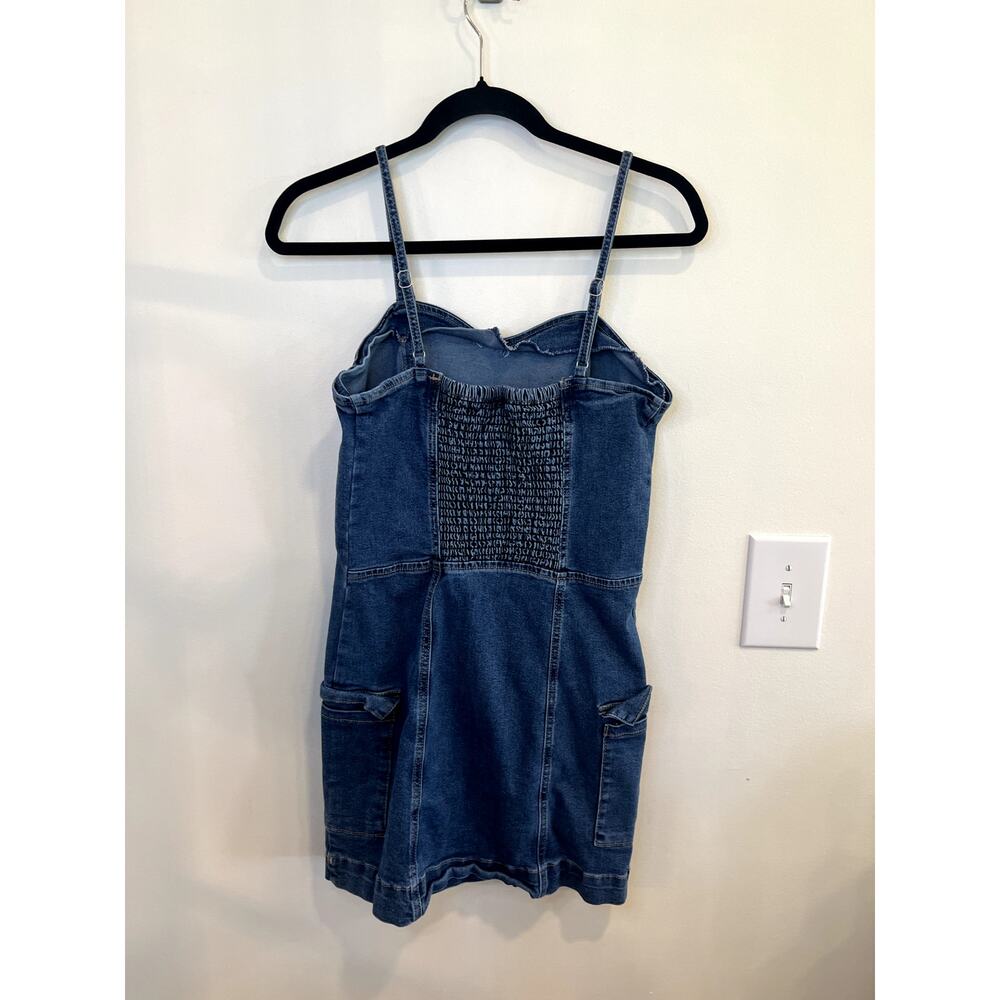 Celebrity Pink Denim Mini Dress Medium Stretch Jean Dress Y2K Pocket Detail - Picture 2 of 4